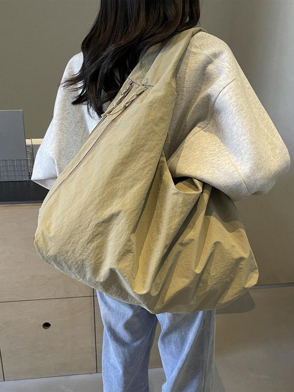 Spacious and stylish tote bag