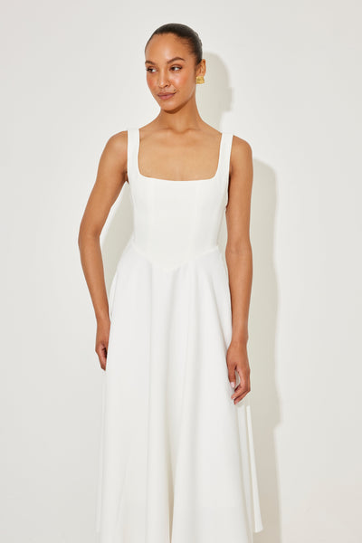 Nimue™ | Timeless Flowy Dress