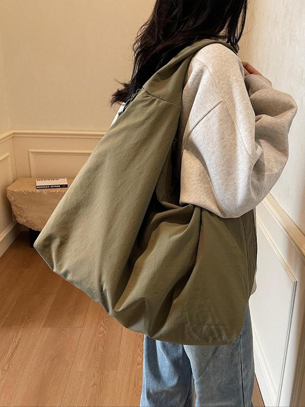 Spacious and stylish tote bag